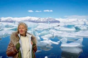 D Dimey devant le glacier Island