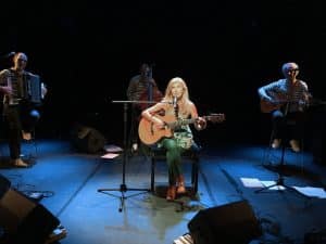 Dominique Dimey concert Tout va très bien Madame la Banquise
